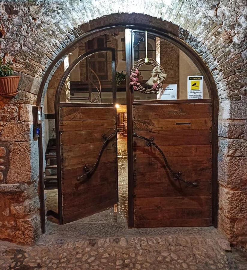 Domus Vela Bed & Breakfast Fornelli Dış mekan fotoğraf